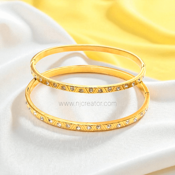 18K Gold Plated Anti-Tarnish Bangles | Set of 2 | Timeless & Elegant Design
