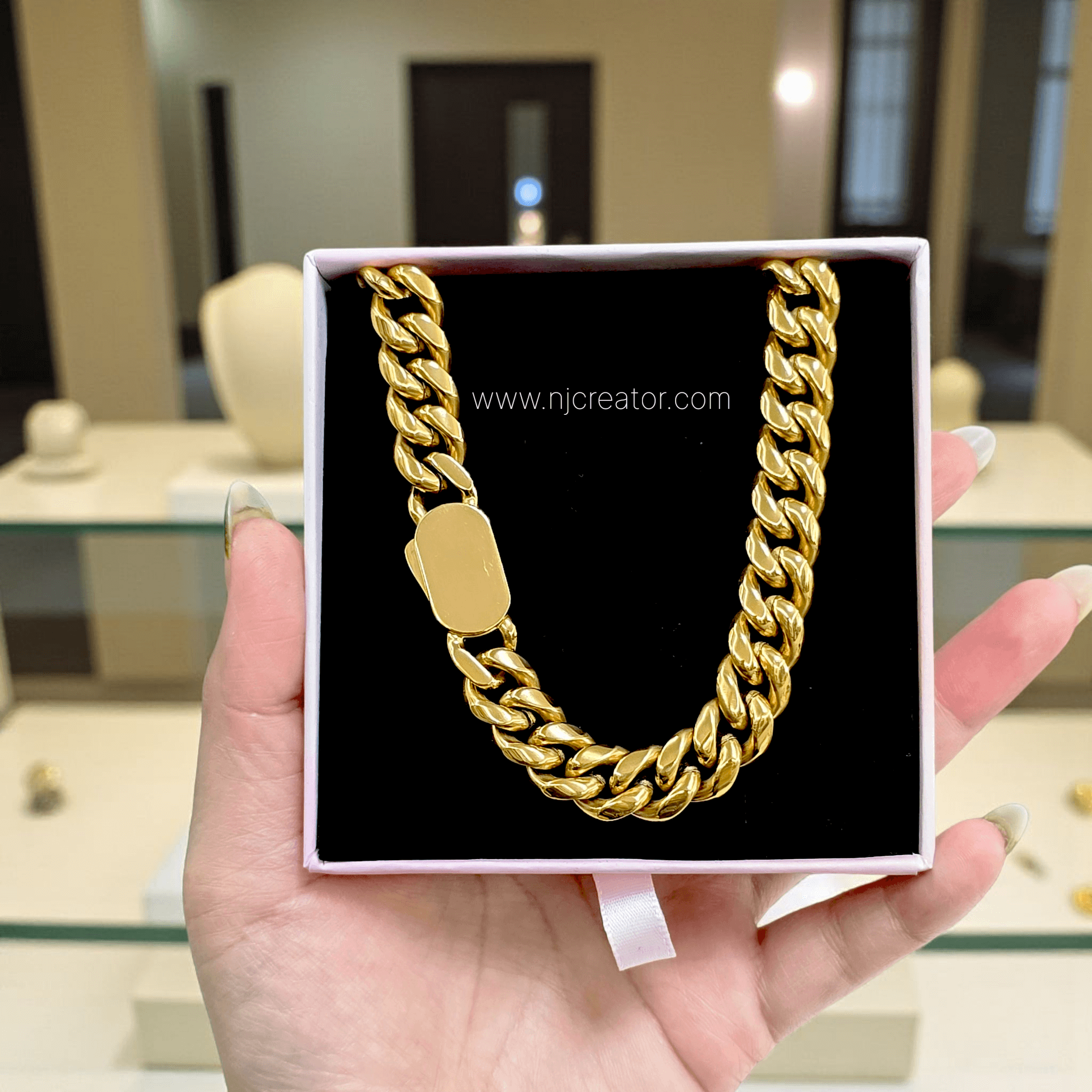 18k Gold Plated Thick Cuban Chain Design 20" Length | Water-resistance CH0002