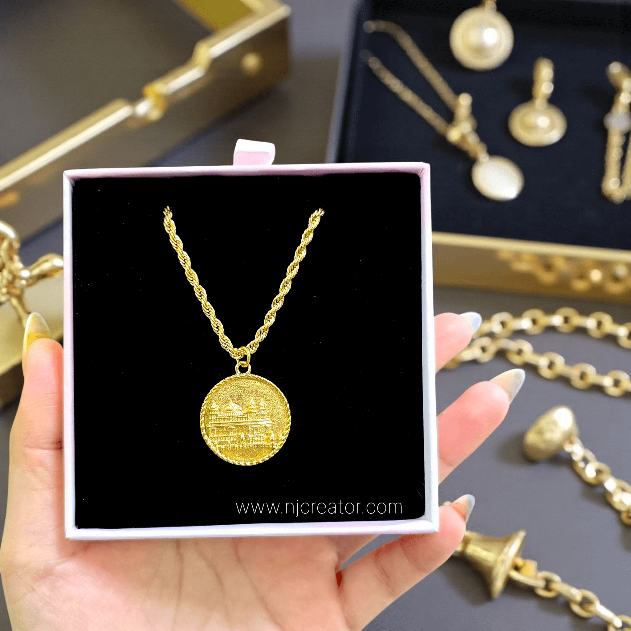 Harmandir Sahib | 18k Gold Plated | Elegant Gold Rope Chain 2.5MM | Thick & Heavy | Water-resistance | NCK256